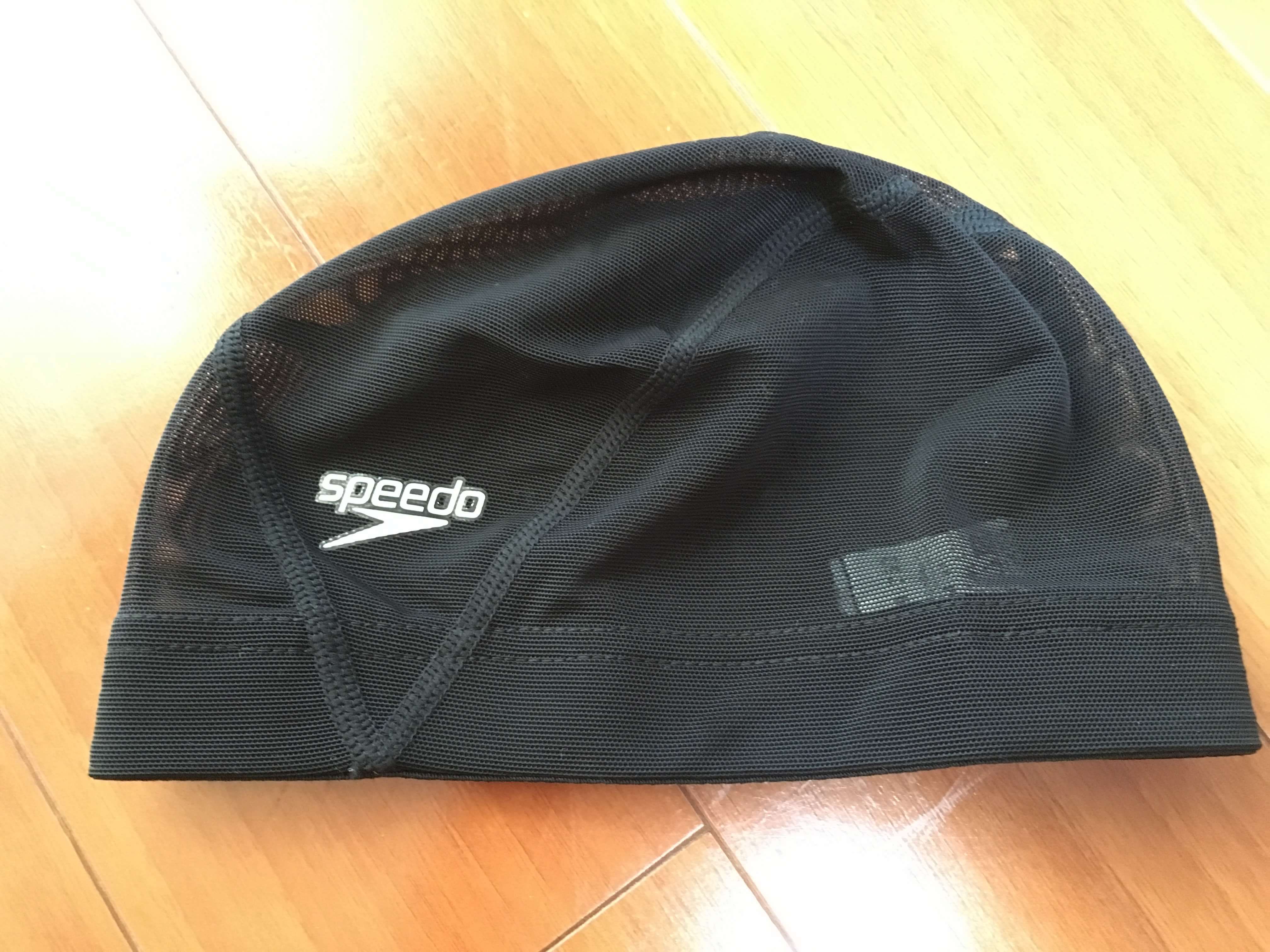スイミングキャップ