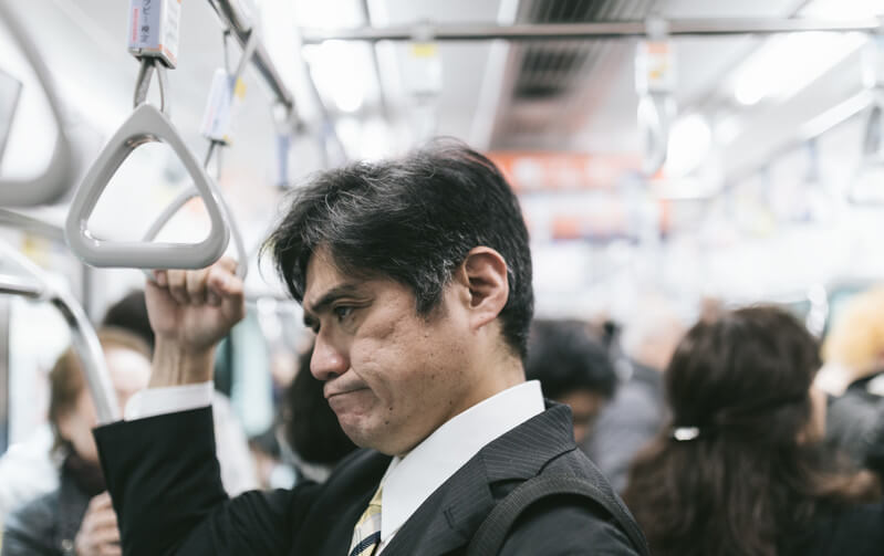 満員電車はきつい