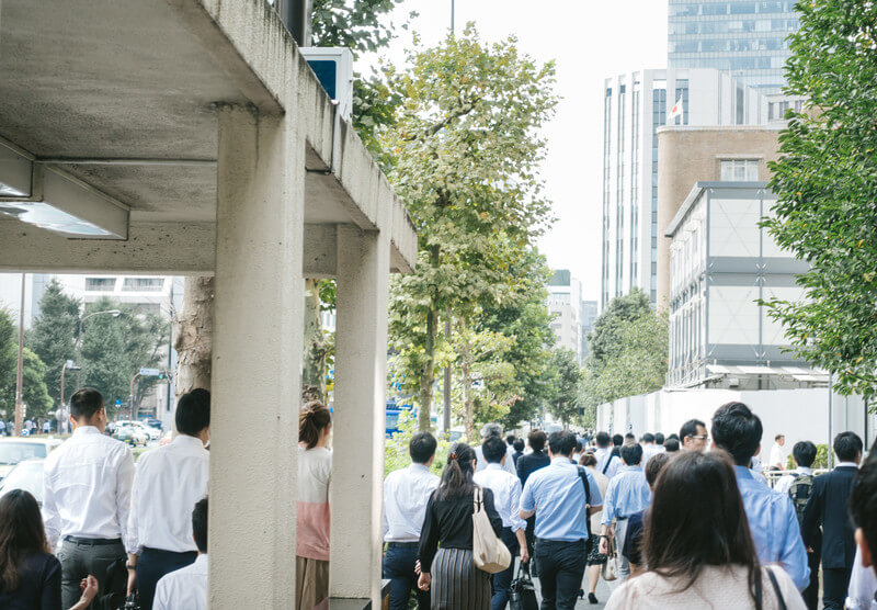 仕事が辛いサラリーマン
