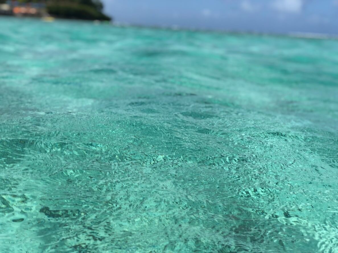グアムの海綺麗