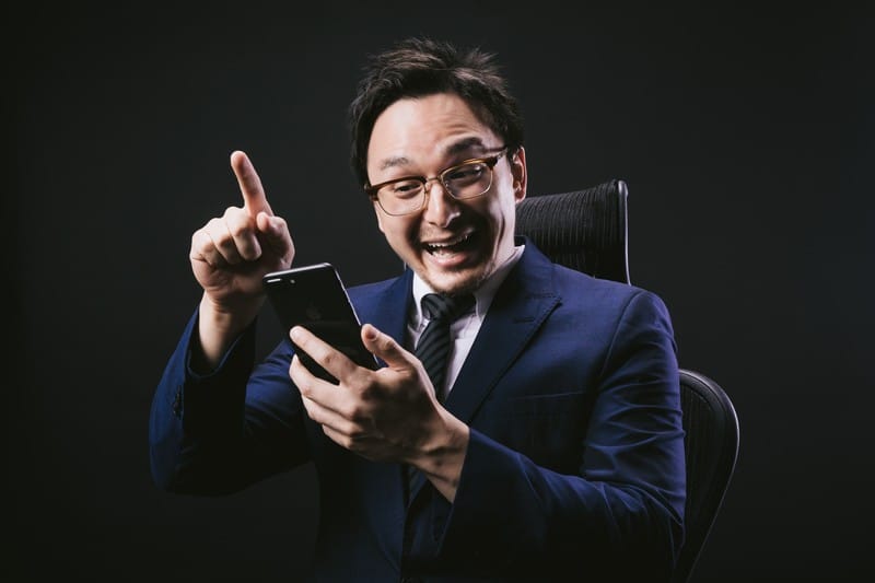 サラリーマンで副業するのは悪なのか?!将来が不安な人ほど副業すべき